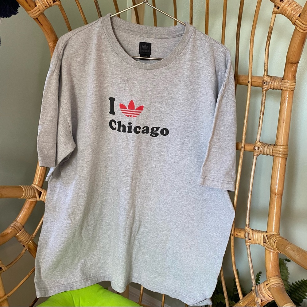 Adidas Chicago top